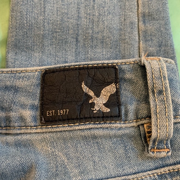 American Eagle Ripped Skinny Jeans - Picture 5 of 6